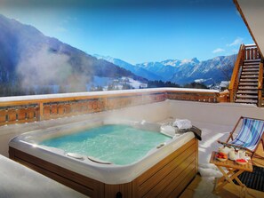 Bain à remous extérieur