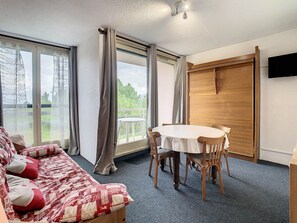 TV - Comfortable apartment for 5 people, La Toussuire, close to slopes (La Toussuire)