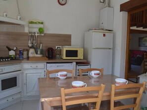 Refrigerador, microondas y lavavajillas 