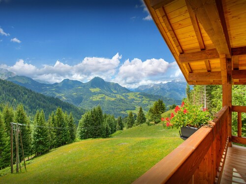 Chalet Lydie Manigod - séjour alpin en famille pour 8 - OVO Network
