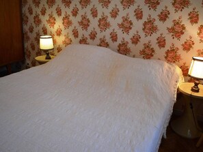 3 bedrooms