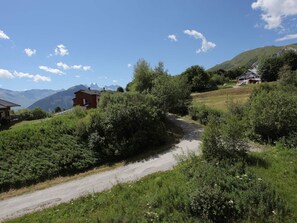 Property grounds - Alcove studio for 5 at 50m from slopes, pets allowed (La Toussuire)