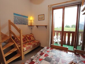 Interior - Bright studio with mezzanine for 4, La Toussuire (La Toussuire)