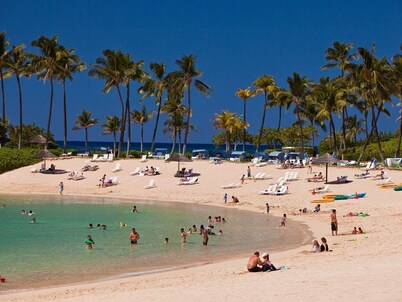 End Summer in style. Discounted FALL RATES!- OT205- 2nd Flr, 3BR / 2.5 BA