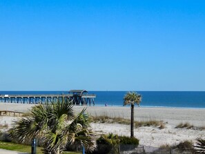 On the beach - Porpoise Point 4, 1707 Strand Ave, Tybee Island (Tybee Island)