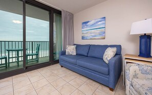 TV - 5th FLOOR! Hotel on the Beach!!! FREE Wifi ~ Full Kitchen ~ Bunks (Gulf Shores)