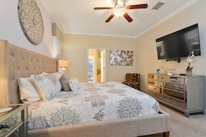 9 chambres, lit avec matelas en mousse à mémoire