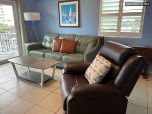 Smart TV, DVD player, books, video library