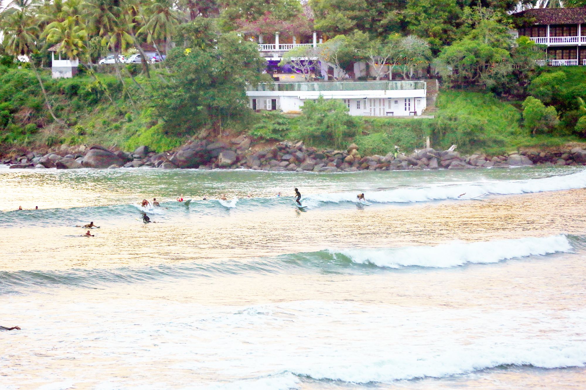 Surfing/boogie boarding