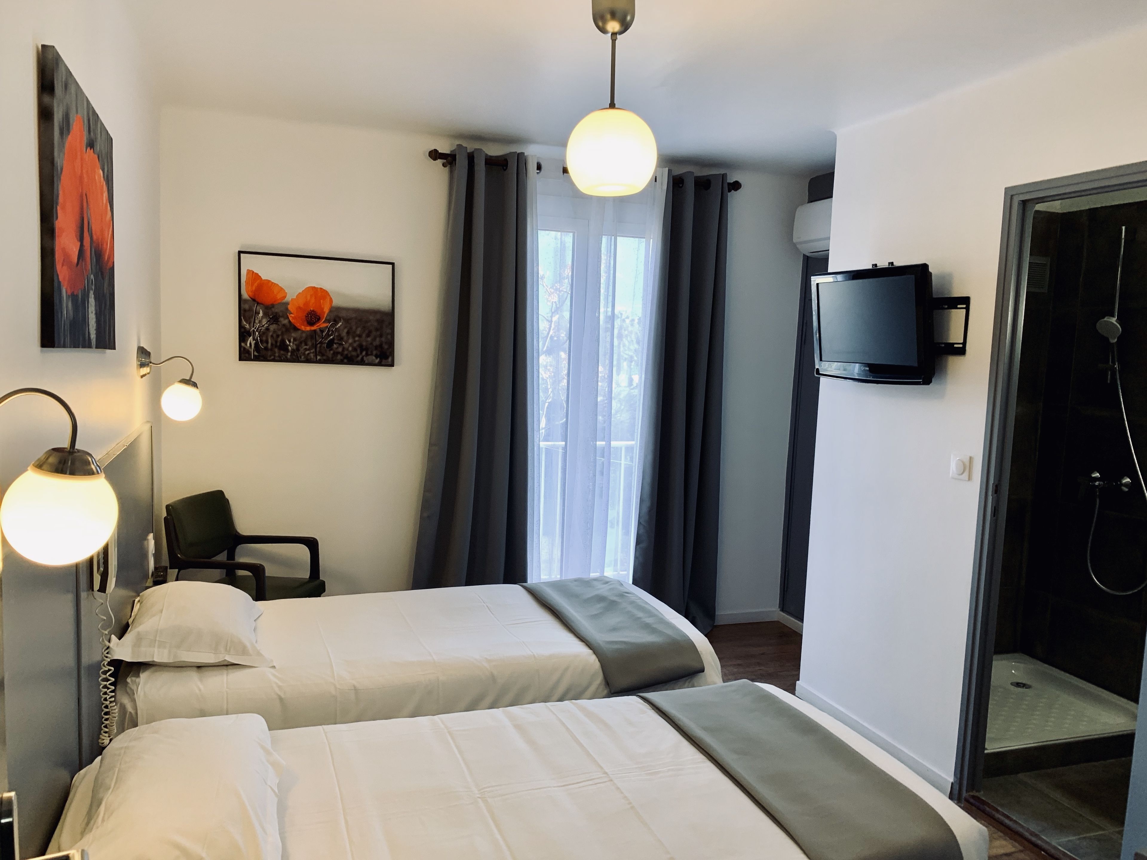 Foto - Hôtel les Arbousiers