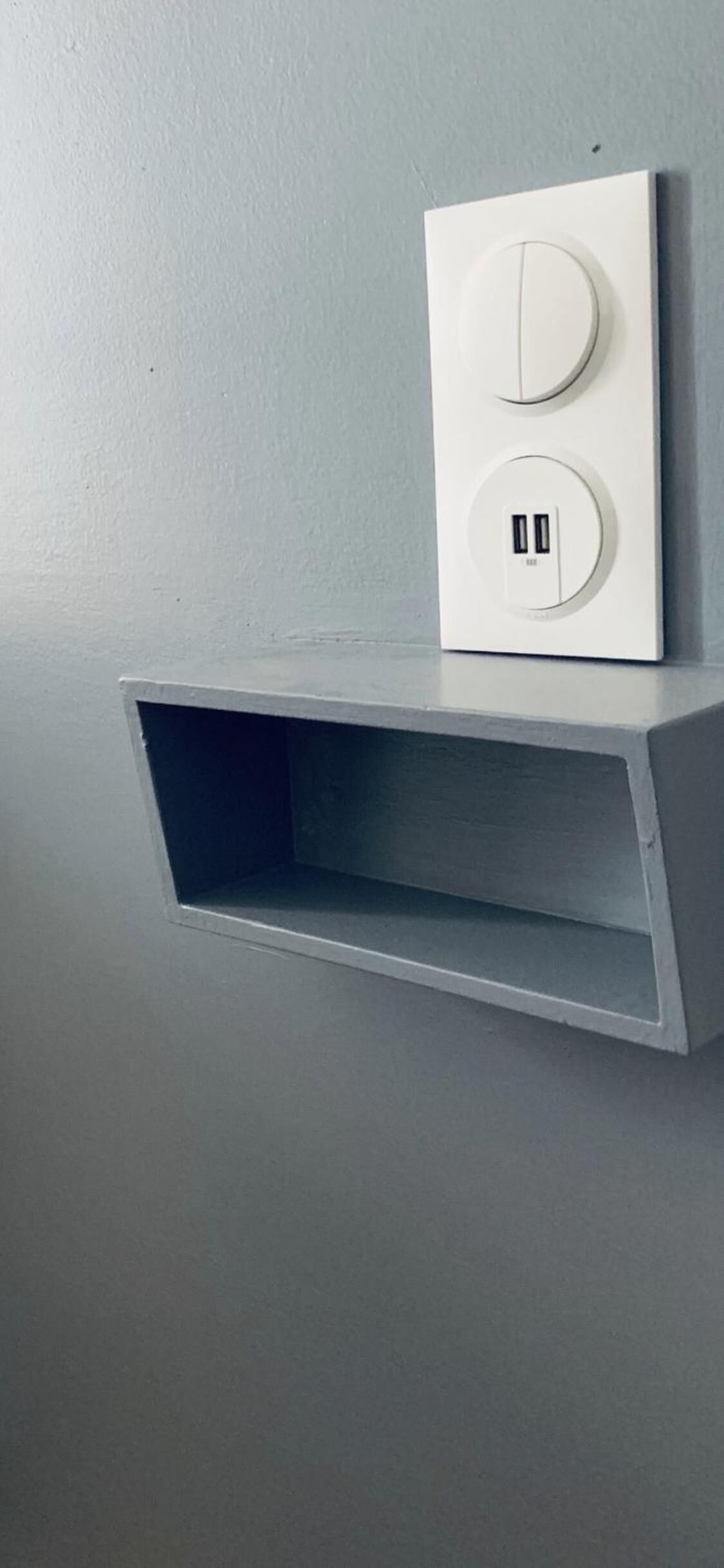 desk, blackout curtains, iron/ironing board, free wifi