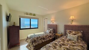 2 makuuhuonetta, silitysrauta/-lauta, Wi-Fi, vuodevaatteet