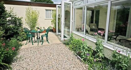 *** Bungalow détaché de trois chambres à coucher à Bowness avec parking et wifi ****
