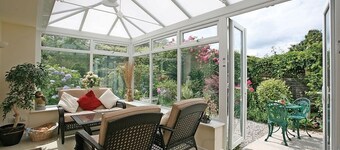   *** Three Bedroomed Detached Bungalow in Bowness With Parking and wifi ****