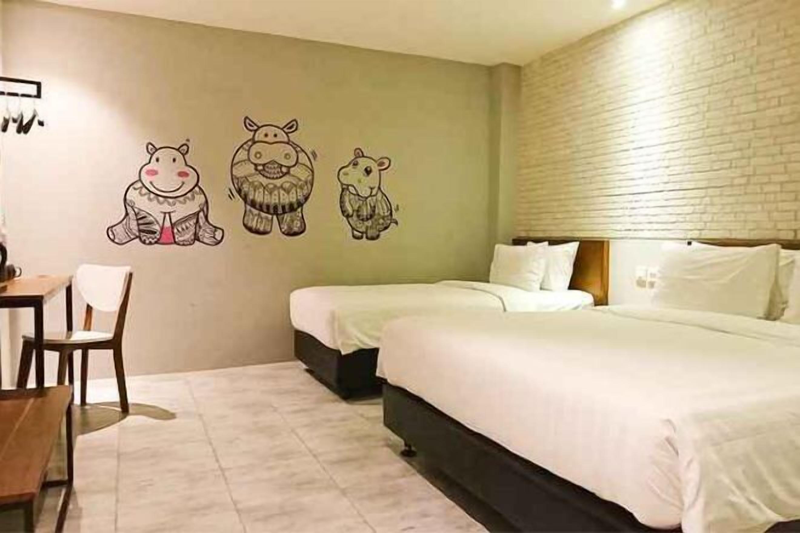 Schreibtisch, schallisolierte Zimmer, kostenloses WLAN