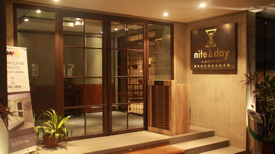 Nite & Day Surabaya - Kedungdoro