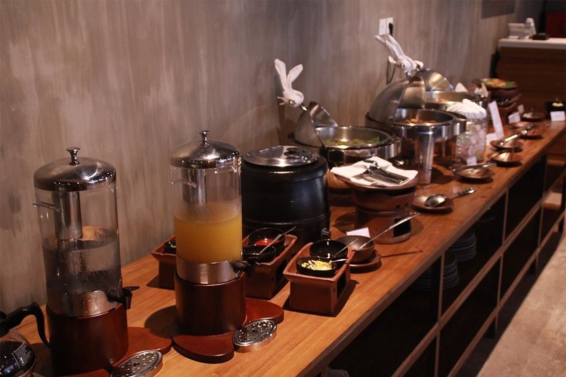 Petit déjeuner (35000 IDR par personne)