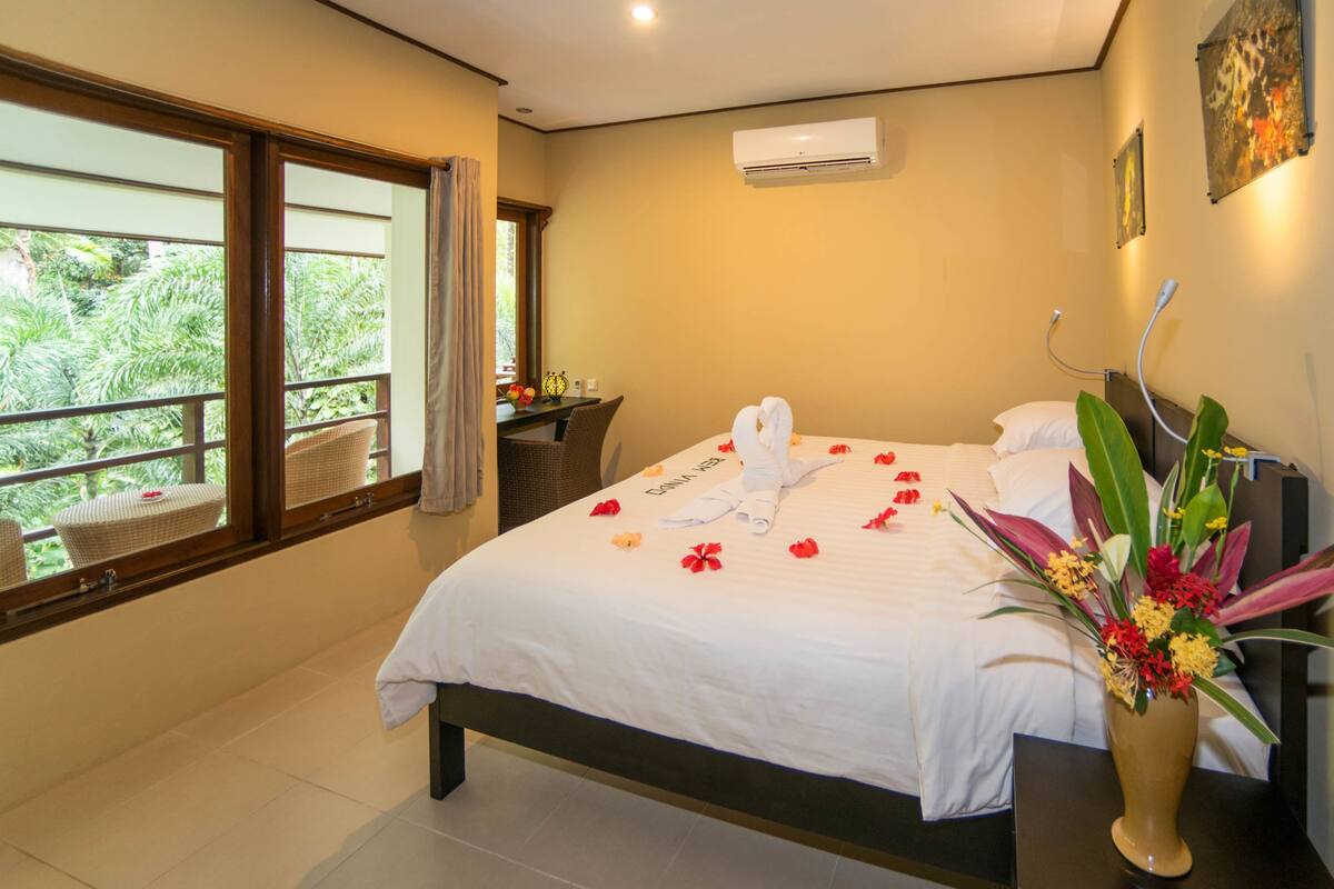 Premium bedding, minibar, in-room safe, individually decorated