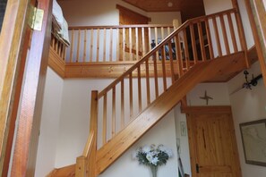 Interior -  Lakeside Fishing Lodge, 6 bedrooms, 4 bathrooms, Kilbeg, Headford, Co Galway (Headford)