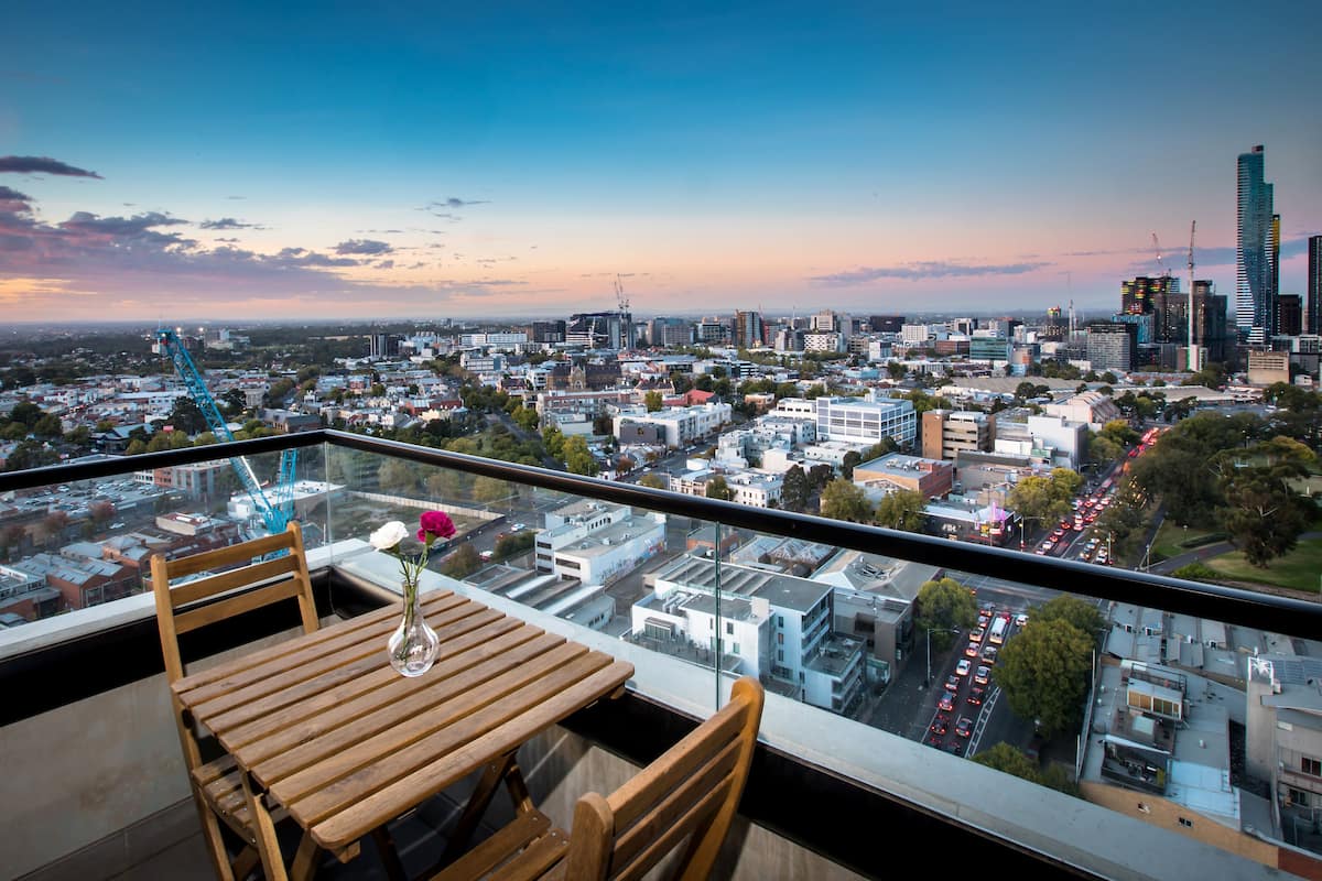 2 Bedrooms, 2 Bathrooms Superior Apartment with Balcony (Pool Access) | Balcony