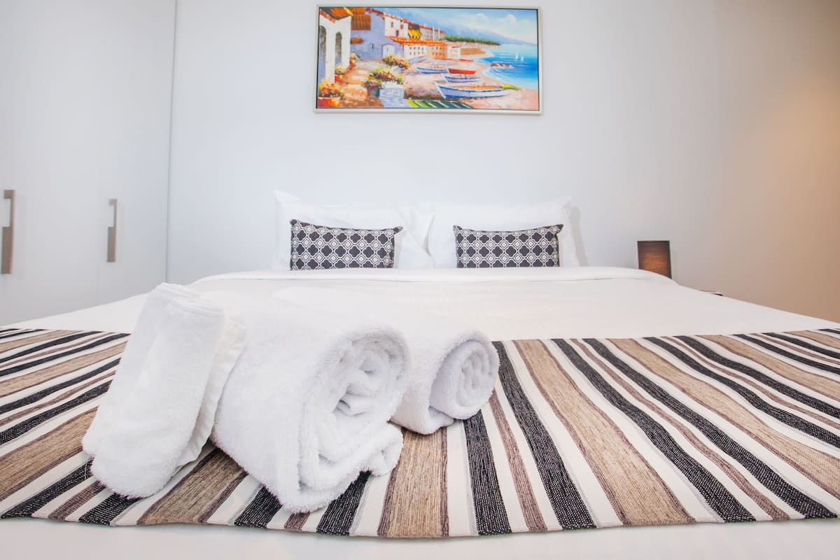 Egyptian cotton sheets, premium bedding, down comforters