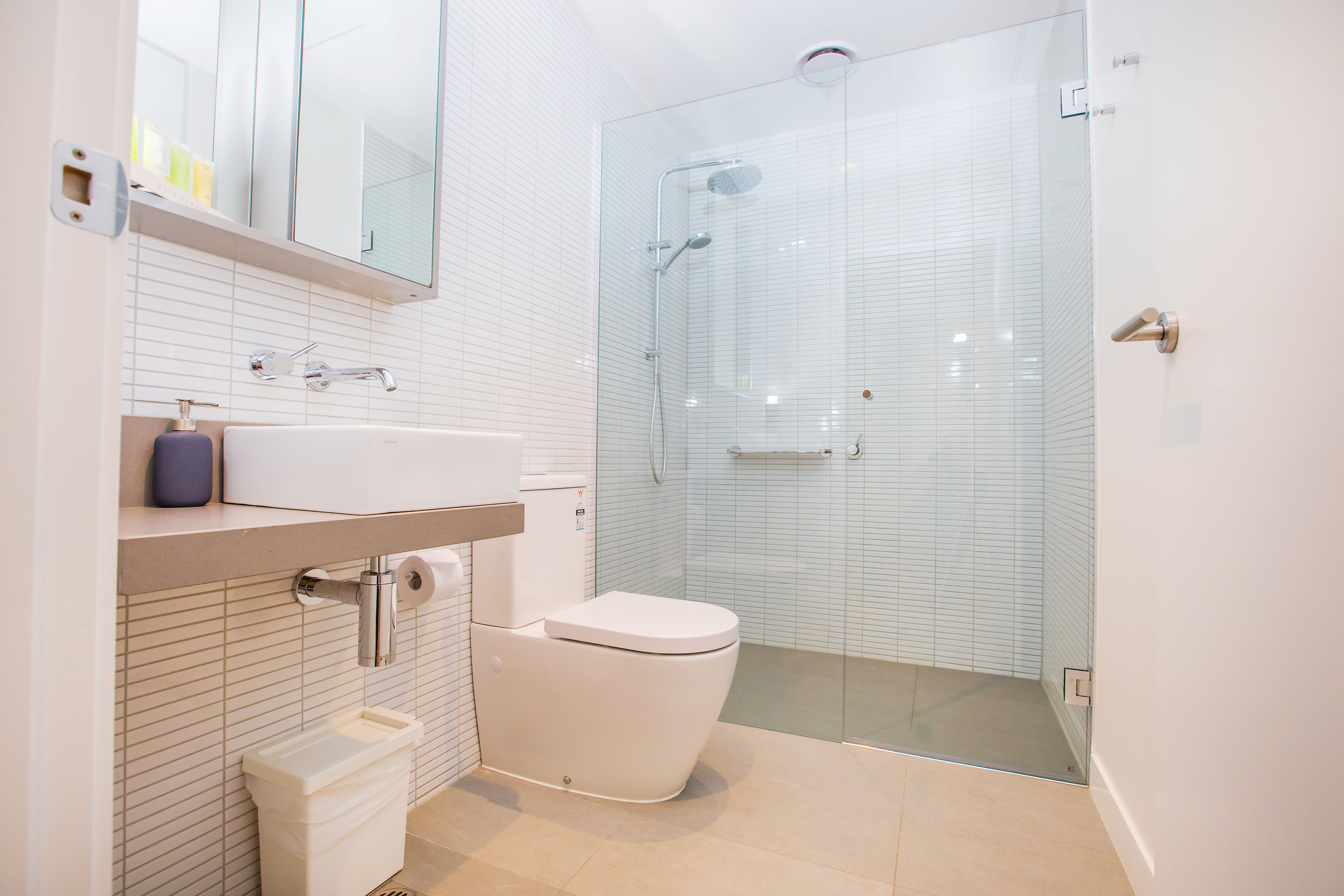 Spencer Street Apartments — image 11