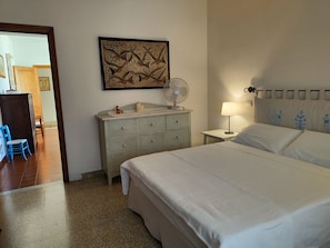 2 Schlafzimmer, Bügeleisen/Bügelbrett, Reisekinderbett, kostenloses WLAN