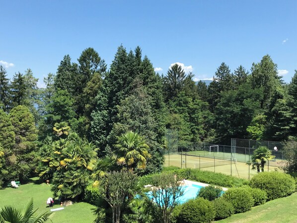 Sports court - RESIDENTIAL FLAT ON LAKE MAGGIORE LOMBARDIA (Germignaga)