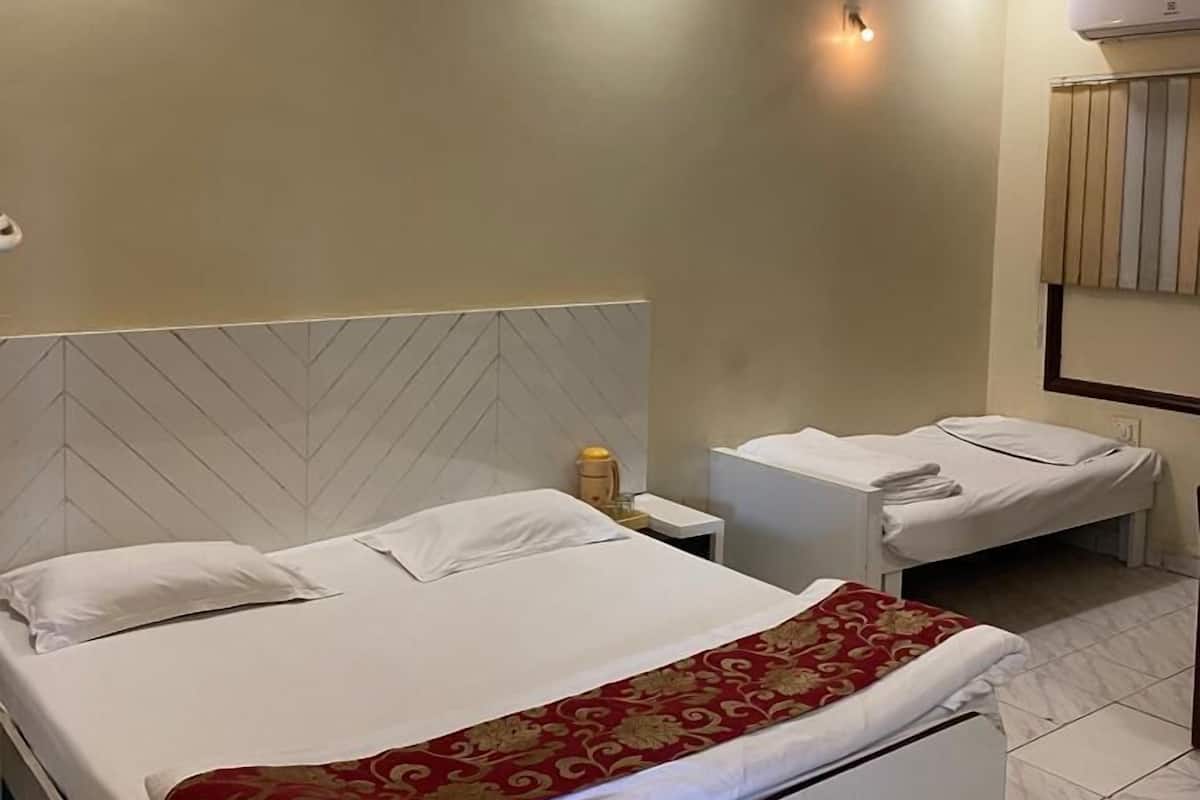Deluxe-Doppelzimmer, 1 Schlafzimmer | 1 Schlafzimmer, Schreibtisch, schallisolierte Zimmer, kostenloses WLAN