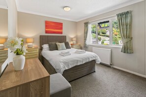 2 bedrooms, free WiFi, bed sheets