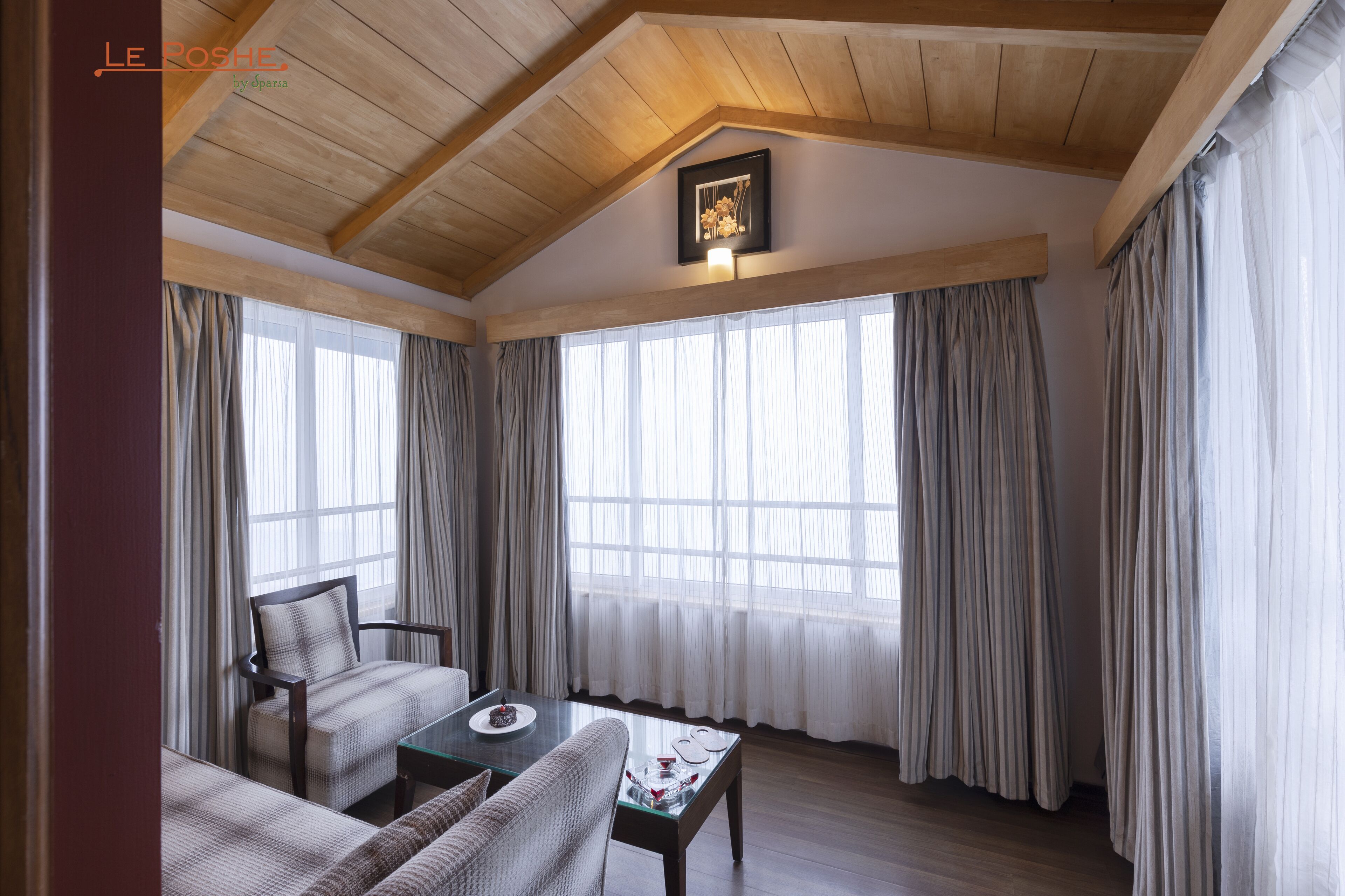 Deluxe Room, 1 Double Bed, Valley View | In-room safe, desk, soundproofing, iron/ironing board