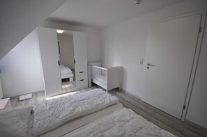 2 habitaciones, cuna de viaje y wifi 