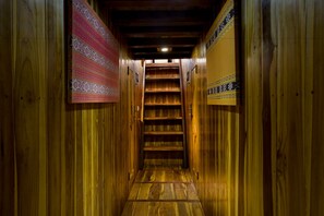 Interior - Plataran Phinisi Felicia (Labuan Bajo)