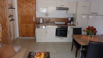 Kühlschrank, Ofen, Geschirrspüler