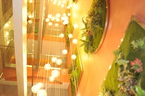 Detall de l'interior