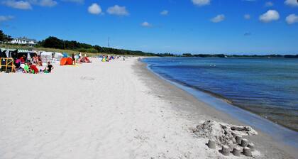 01 small double room /1 adult + 1 child up to 14 years - Pension in the seaside resort of Breege