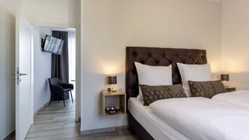 Frette Italian sheets, premium bedding, Select Comfort beds