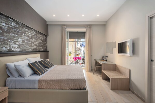 Quadrupla Comfort | Biancheria da letto di alta qualità, una cassaforte in camera