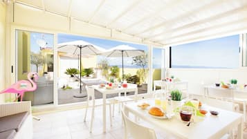 Free daily local cuisine breakfast