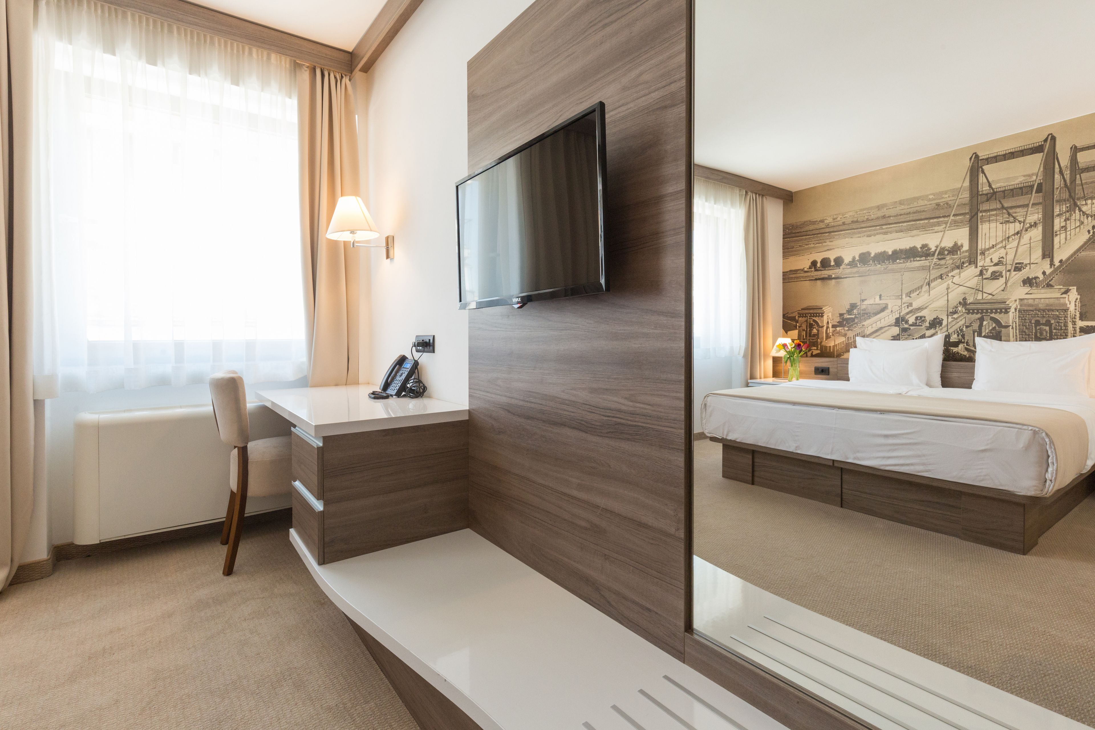 Photo - Hotel Royal Inn