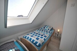 2 Schlafzimmer, Reisekinderbett, WLAN
