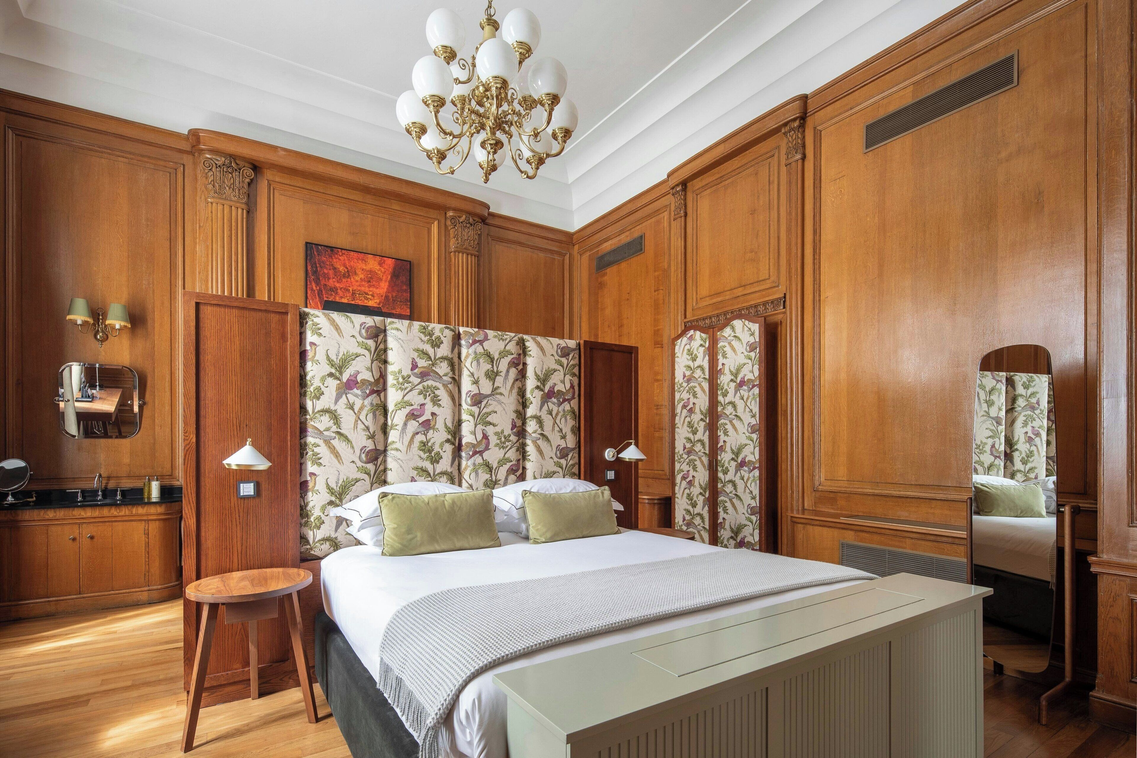 Suite, 1 cama King size, para no fumadores | Ropa de cama de alta calidad y caja de seguridad en la habitación 