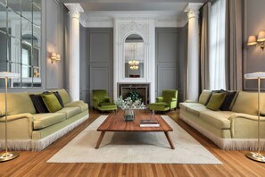 Lounge - The Edinburgh Grand, a Luxury Collection Hotel, Edinburgh (Edinburgh)