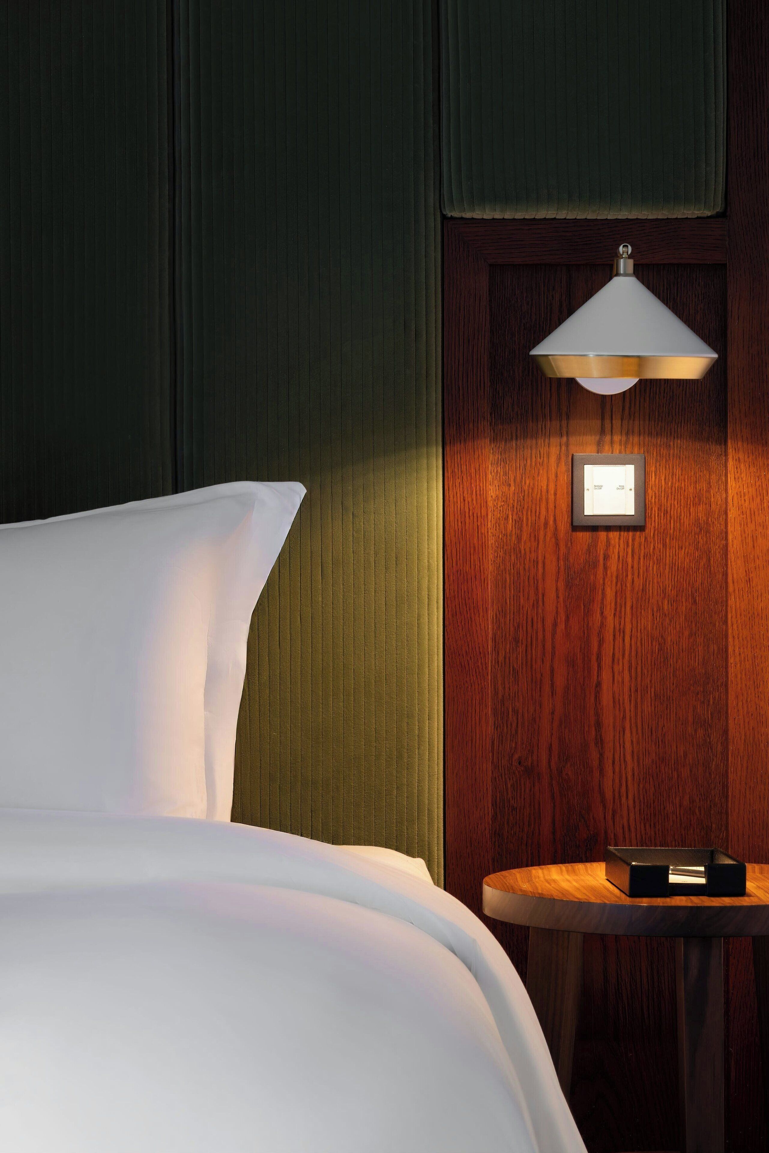 Premium bedding, in-room safe, individually furnished, desk
