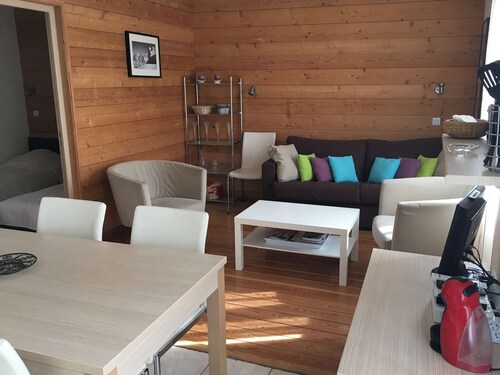 Appartement rénové 3 pièces, proche gare et remontées mécaniques