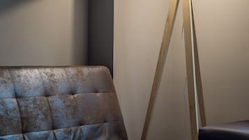 Double Room, Private Bathroom, City View (Large) | Kemudahan bilik