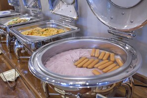 Breakfast buffet - Nan Boutique Resort (Phu Phiang)
