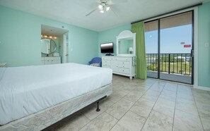 3 Schlafzimmer, Schreibtisch, Bügeleisen/Bügelbrett, kostenloses WLAN