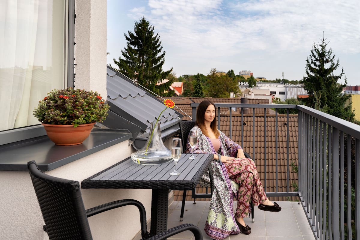 Doppia Classic, balcone, vista giardino | Materassi Select Comfort, minibar, una cassaforte in camera