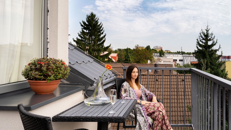 Grand Petit Hotel ex Shato Gesson